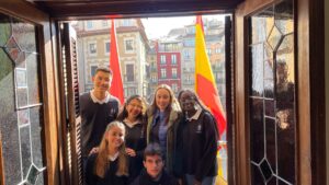 Secundaria. Excursion al Ayuntamiento (2)