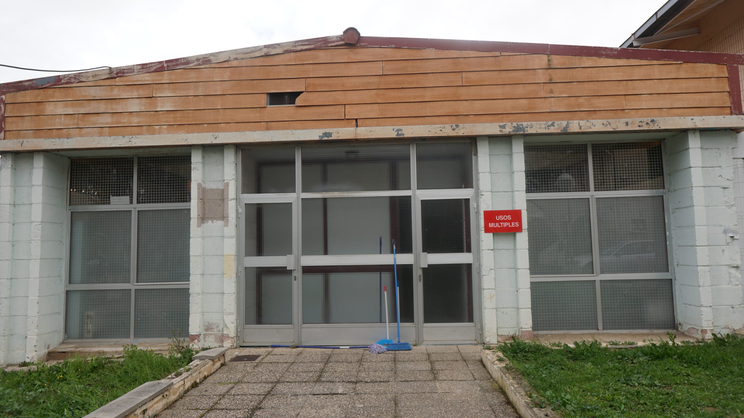 Sala de usos múltiples (exterior)