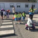 Ludoteca. Visita policía