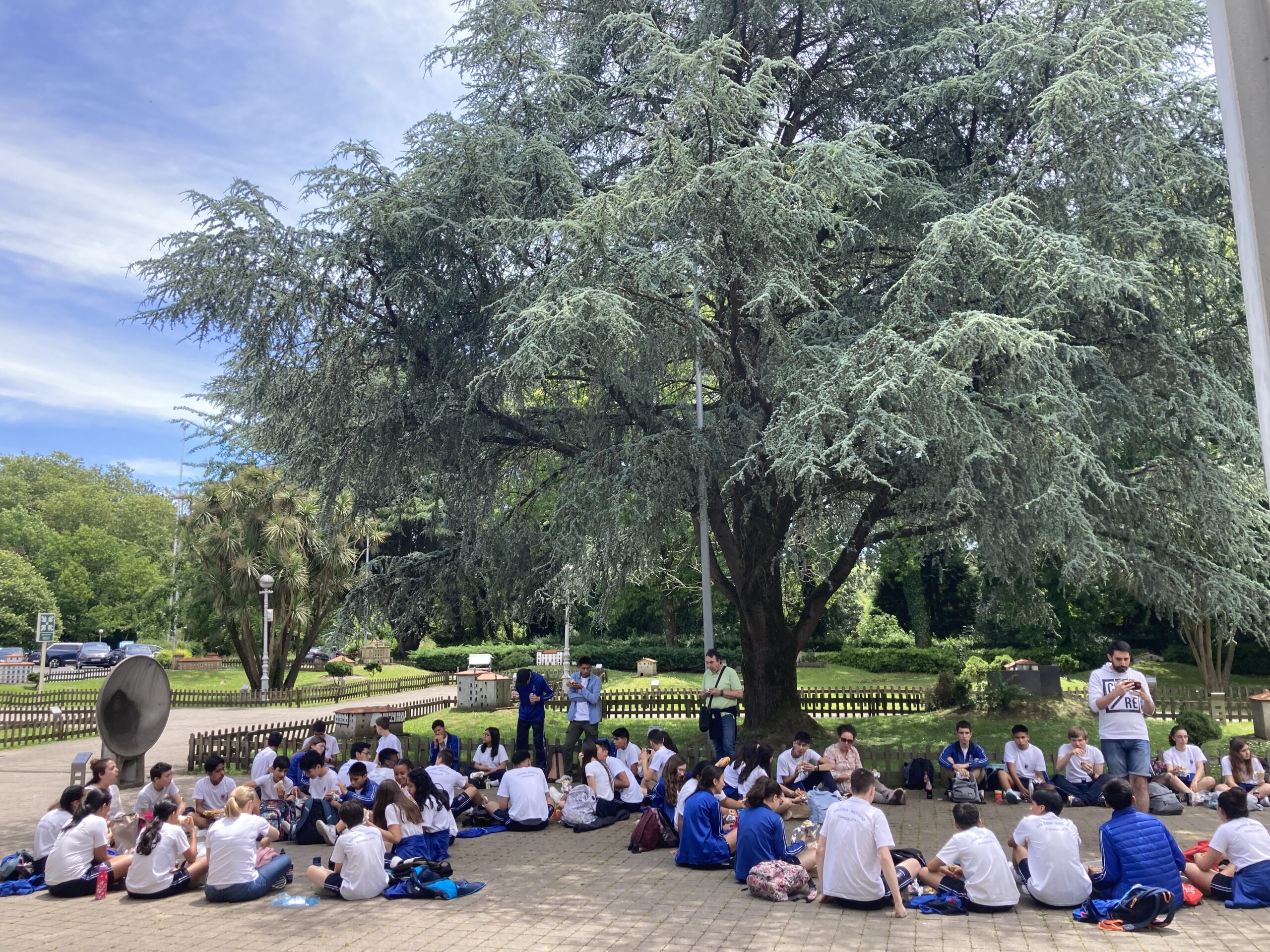 Secundaria- Almuerzo en museo de ciencias 2023-2024